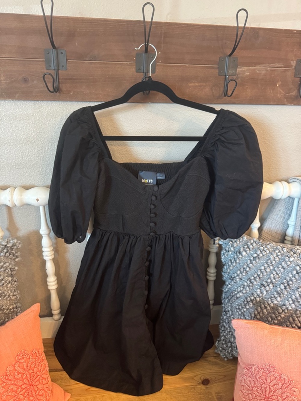 Anthropologie Maeve EUC Black Label Crewneck Sweater Interior Tag Detail